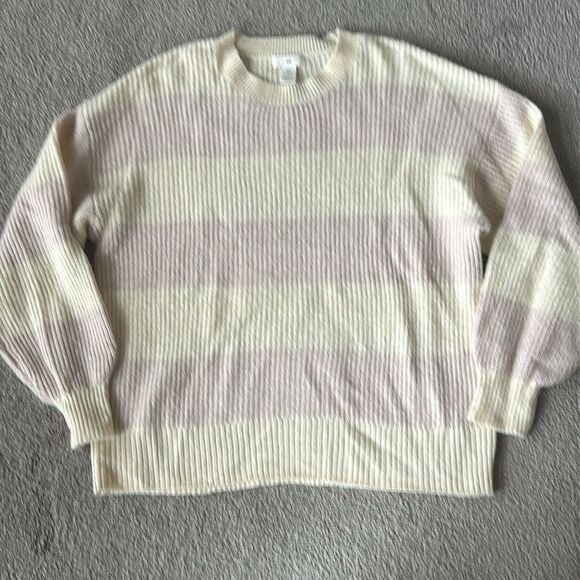 H&M Cream and Pink Striped Sweater! - Picture 5 of 10